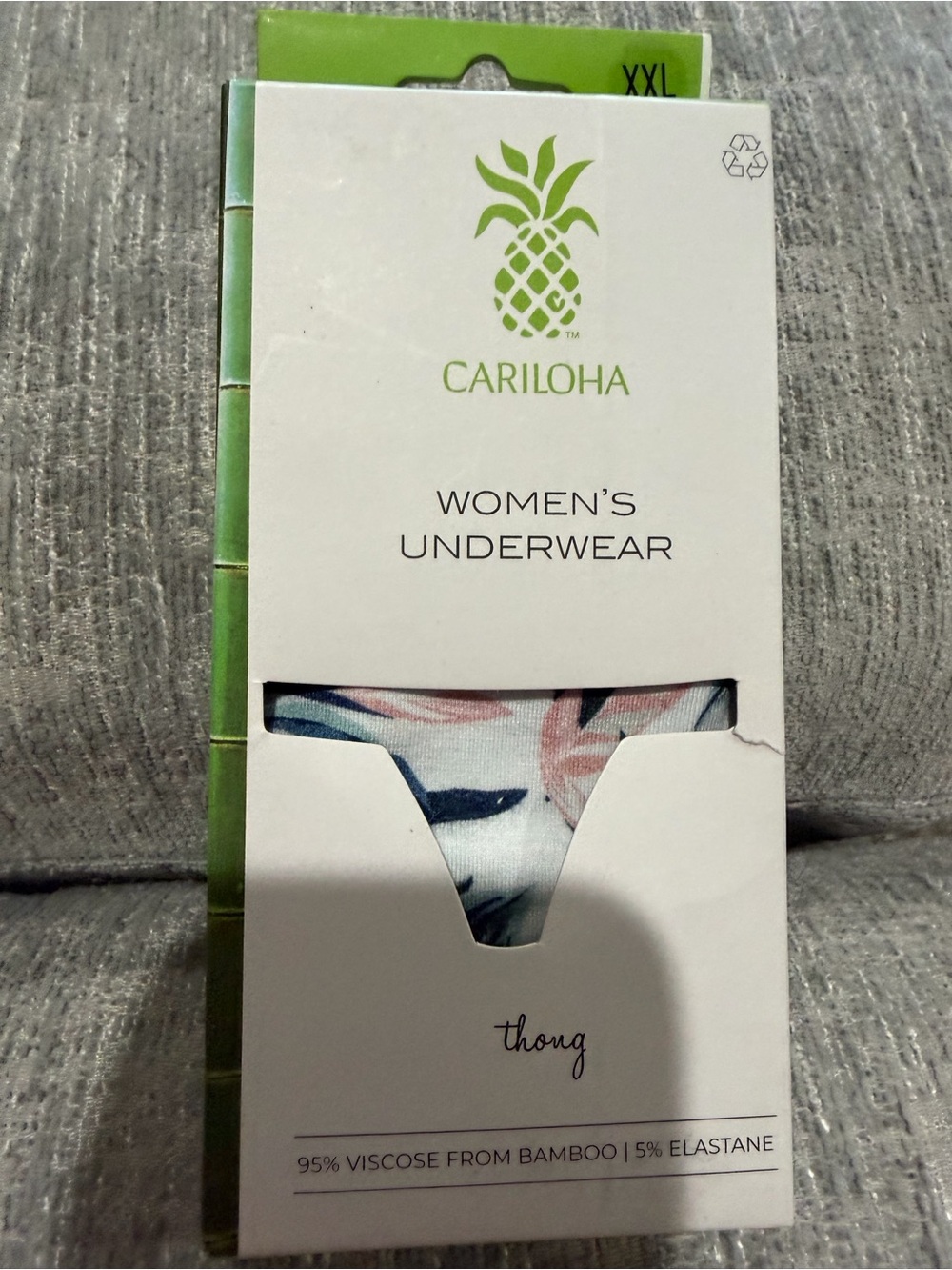 Cariloha Women's Floral Thong - White with Pink & Blue